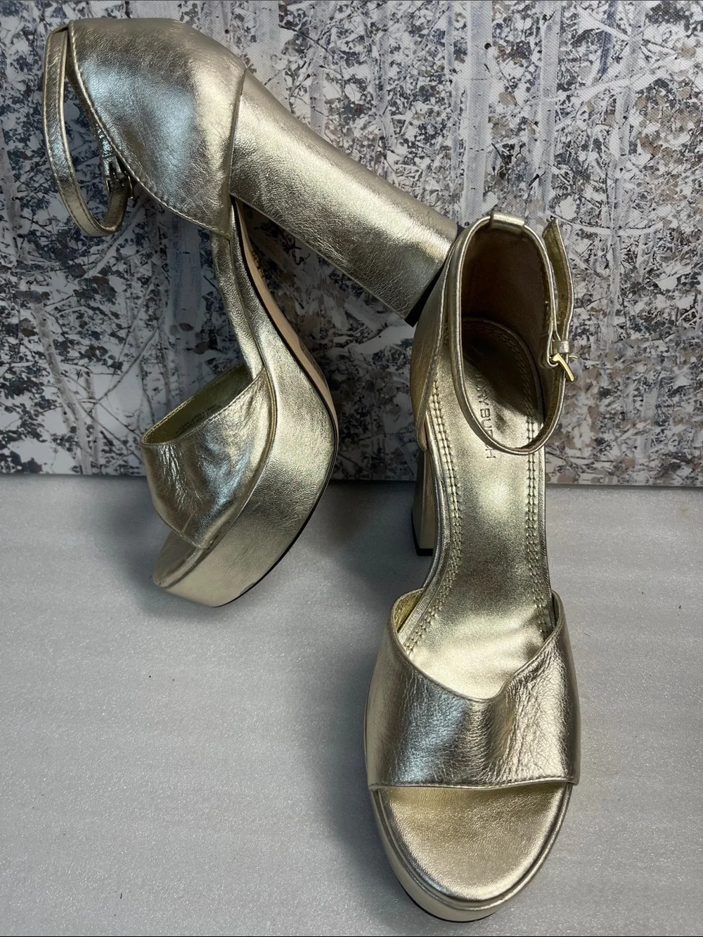 Tory Burch Metallic Gold Platform Sandals w/a Chunky Block Heel